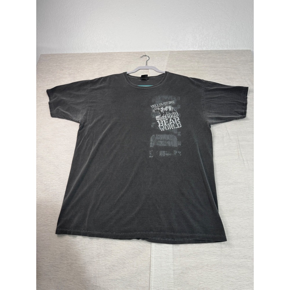 Chroma Zone Yellowstone Bear World Graphic T-Shirt Mens XL Faded Black Cotton